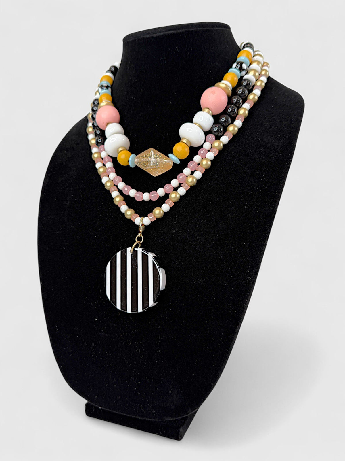 Mod Mood Beaded Necklace